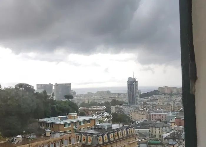 אכסניה Hostello Genovese ג'נובה